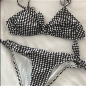 Black and white gingham bikini set